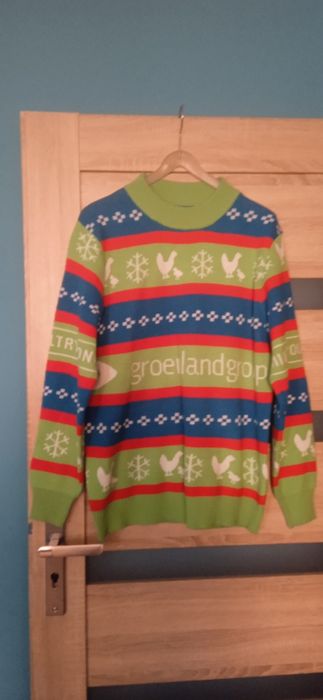 Damski sweterek świąteczny Groenland