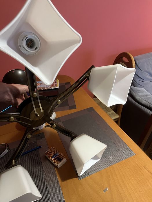 Lampa żyrandol do salonu stan bardzo dobry