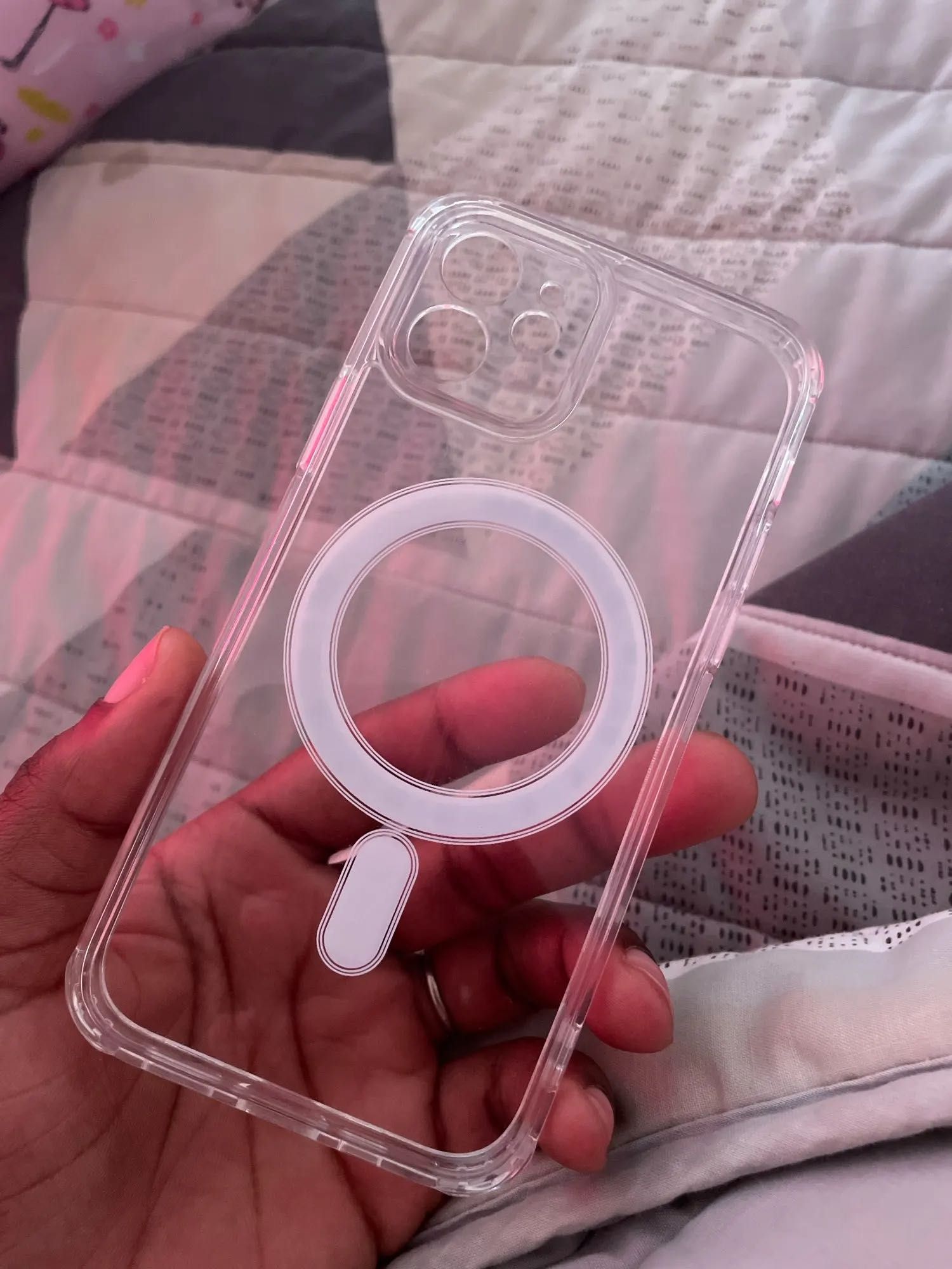 Etui z MagSafe do iPhone