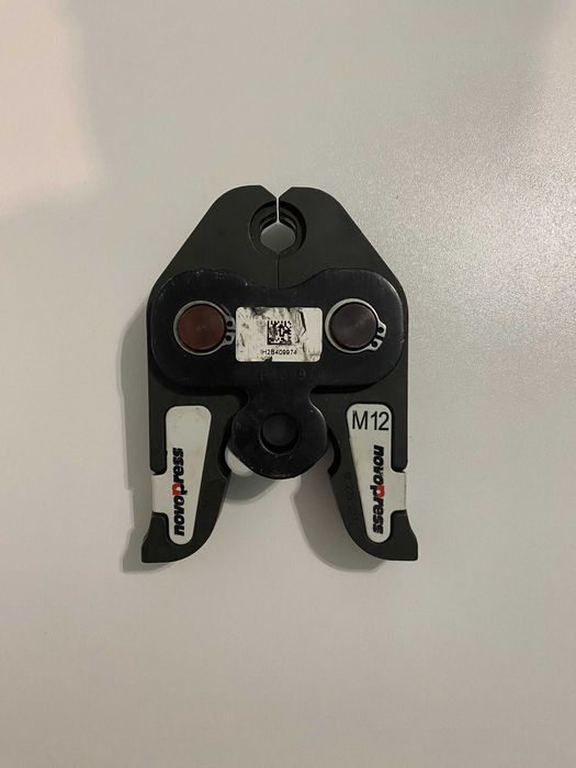 Szczękia do zaciskarki NOVOPRESS M12 szczęka geberit milwaukee rems