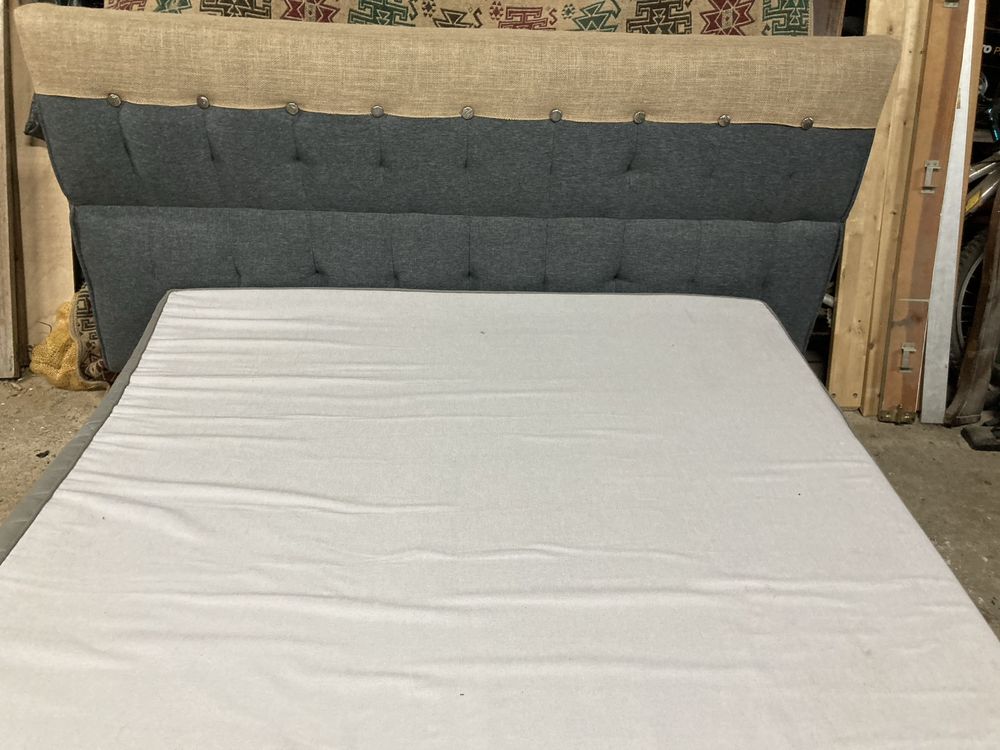 Cama de casal sumie com barra em jom estado