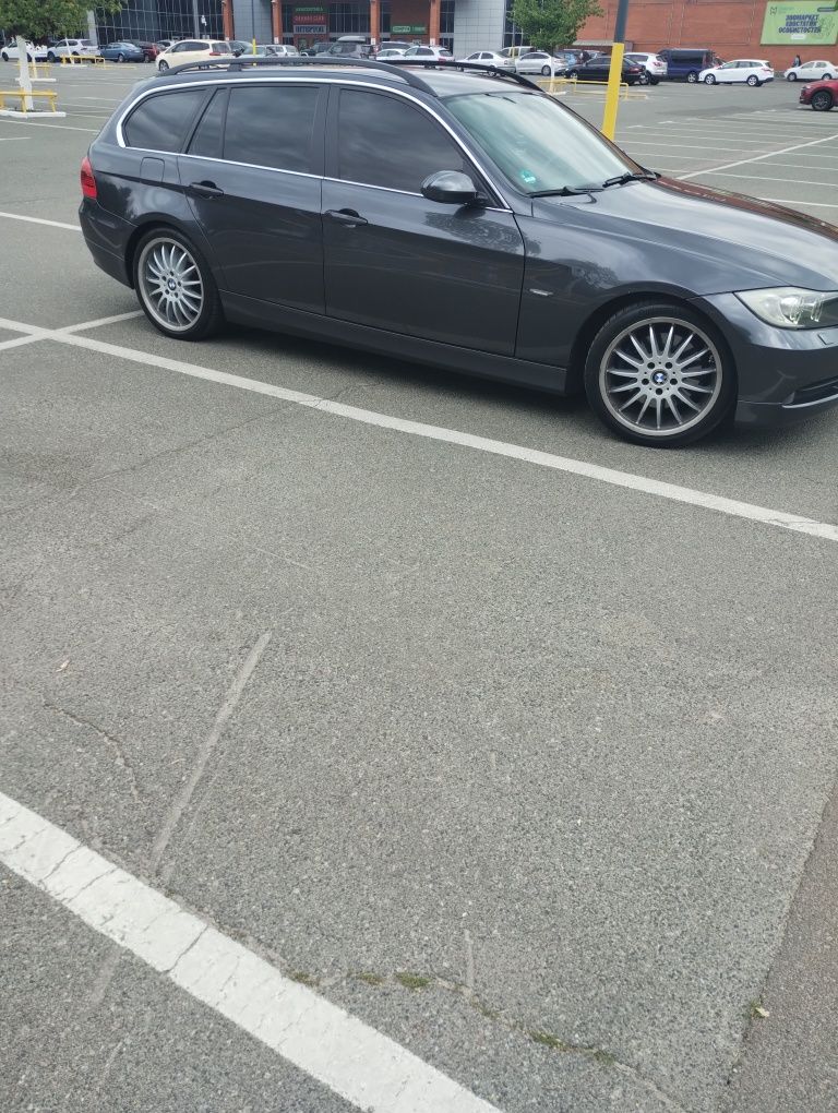 Продам BMW e91 m57