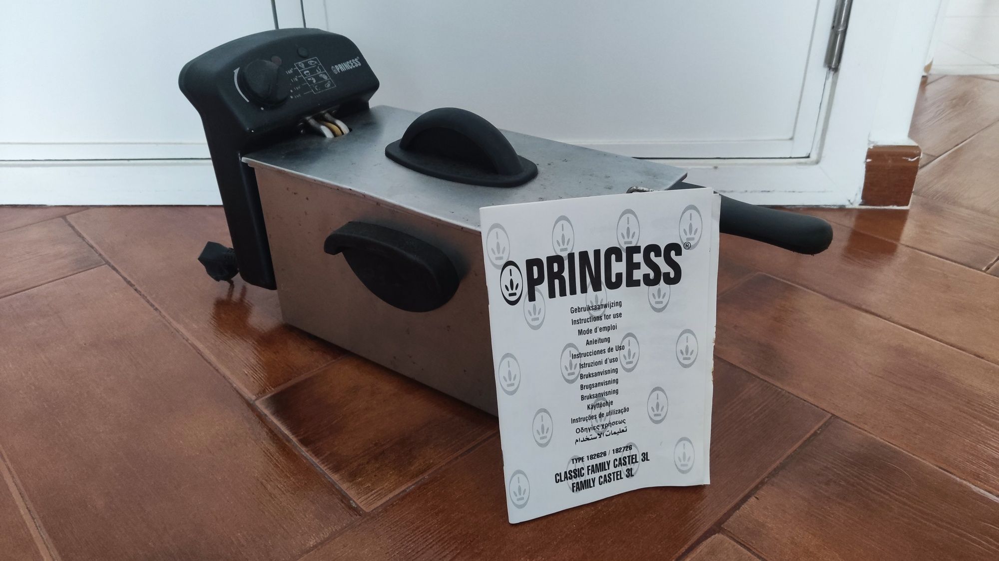Fritadeira elétrica a óleo 3L Princess 2000w