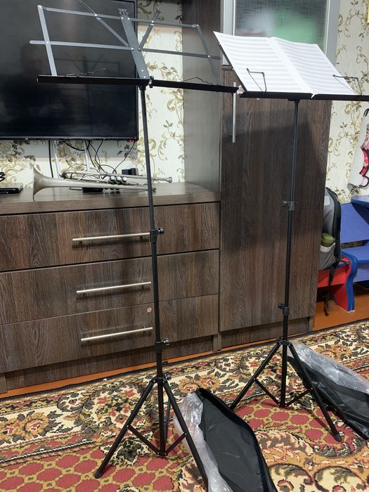 Пюпітр новий (пюпитр) підставка для нот професійна, пульт 540 - 750грн