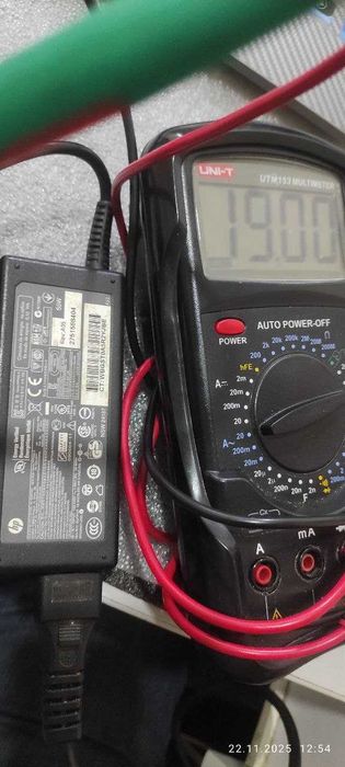 Блоки живлення ждя ноутбуків