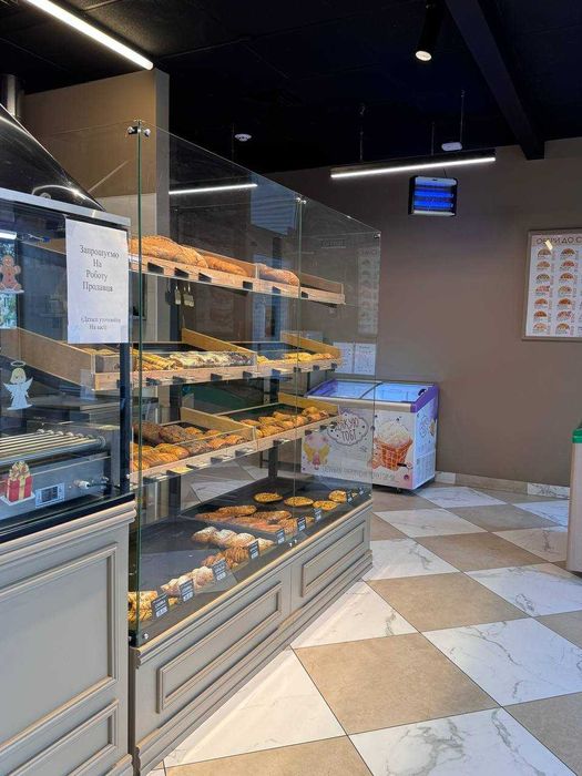 Продається готовий бізнес — Сімейна пекарня на проспекті Соборності, 1