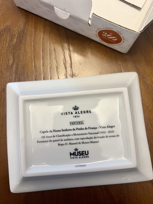 Cinzeiro da vista alegre comemorativo