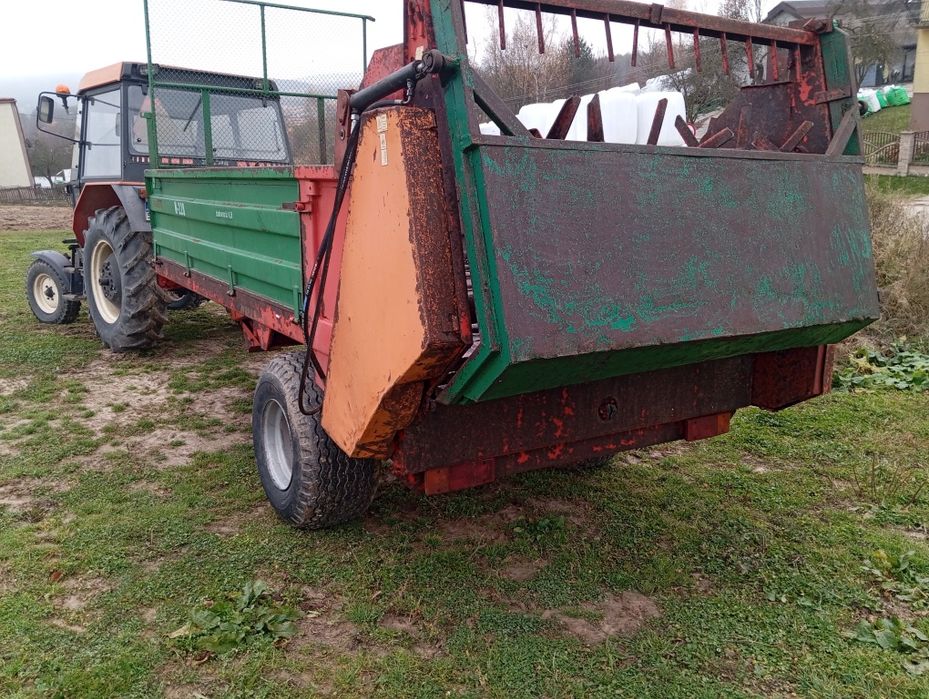 Rozrzutnik obornika Warfama N-228