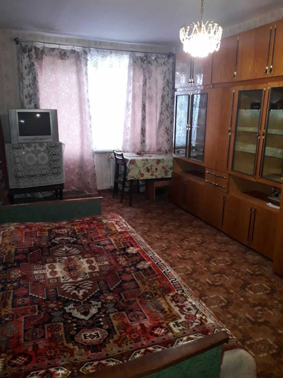 Продам 2-х кімнатну квартиру в центрі м. Миргород