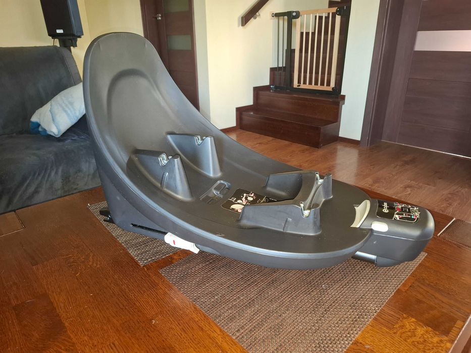 Fotelik Cybex  plus baza