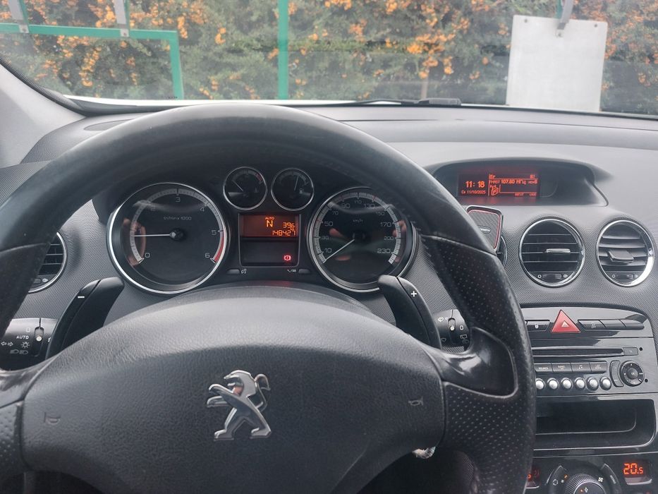 Авто Пежо 308 2013 р.в.