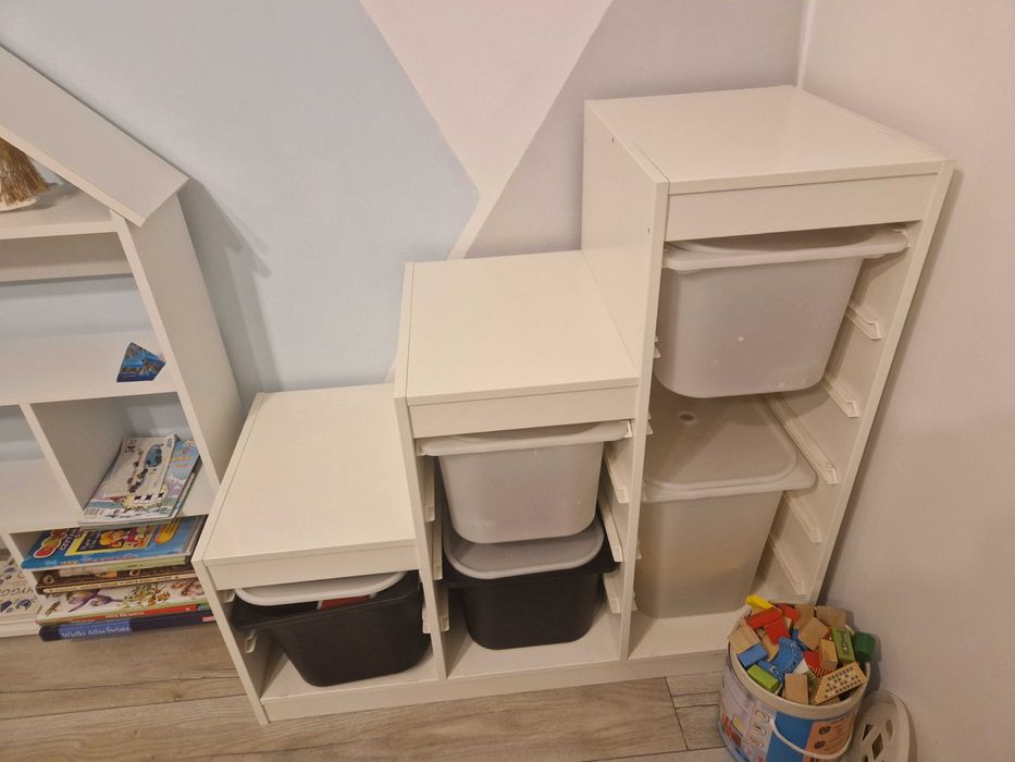 Regal ikea bialo czarny zestaw