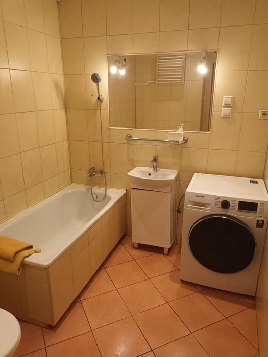 Wynajmę 3 pok (68m2) Wojska Polskiego