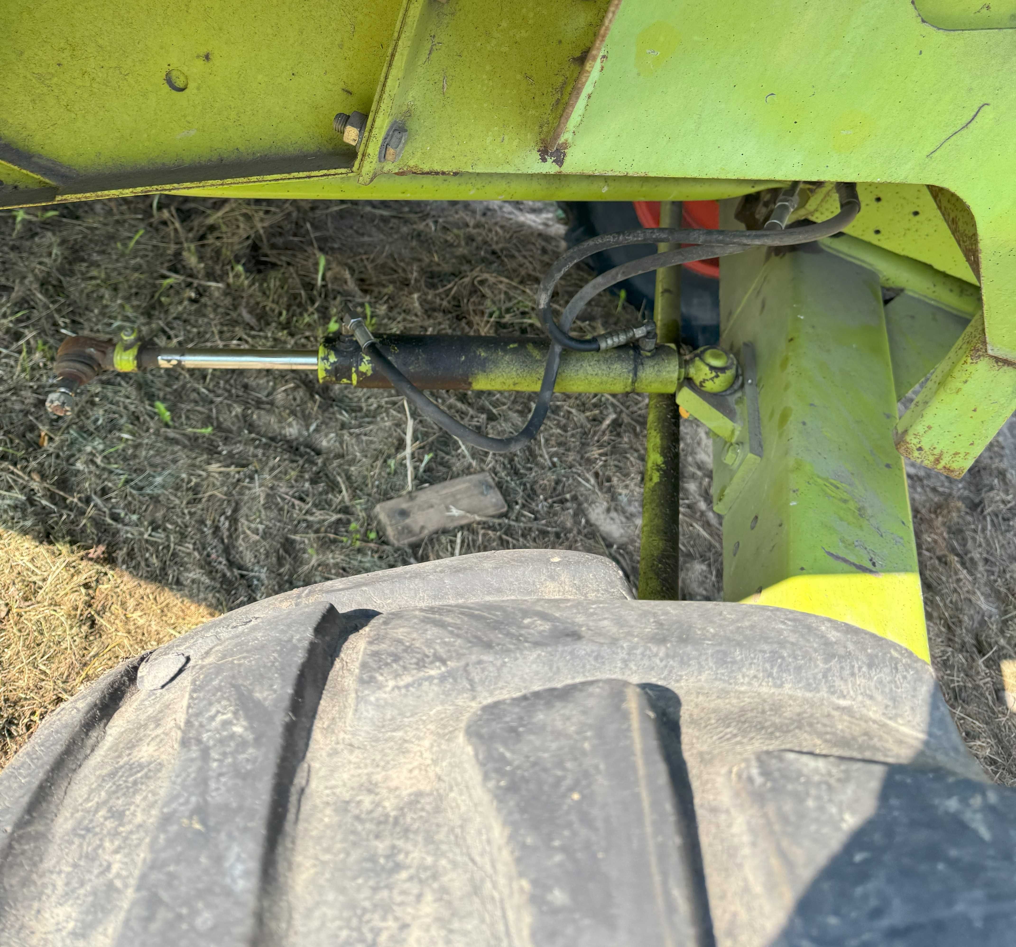 Koło kompl opona 14,4R20, 14,5/75/20 tył kombajn Claas Dominator Mega