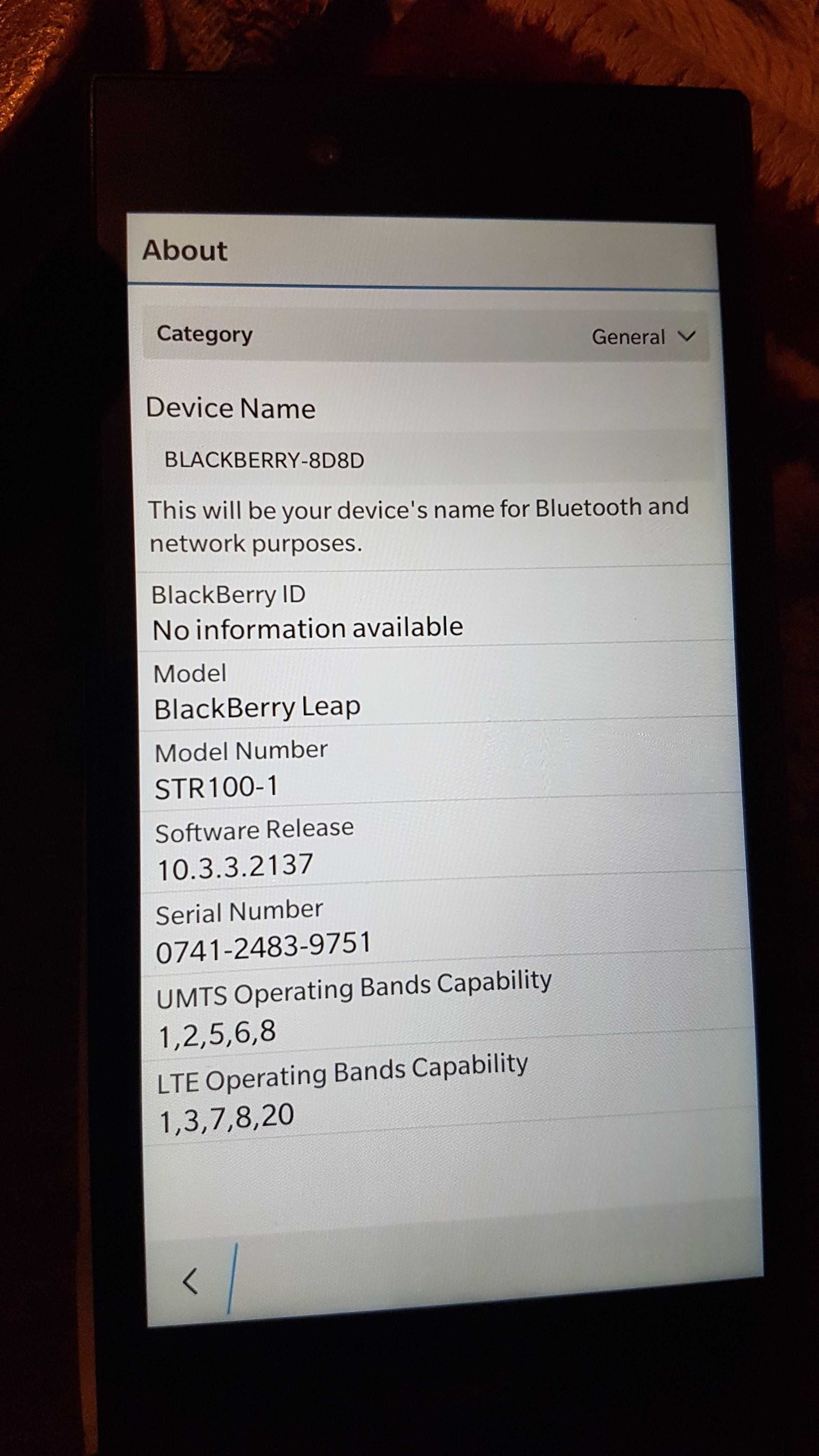 Смартфон Black Berry Leap