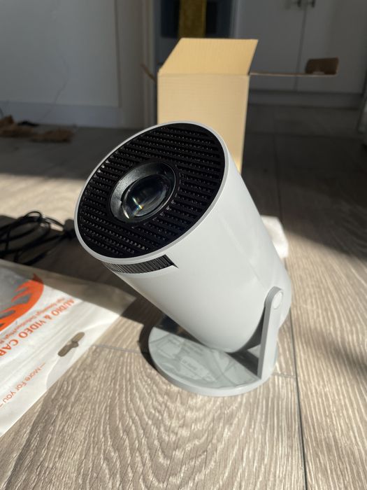 Міні проектор Magcubic ultra HD з кабелем Hdmi