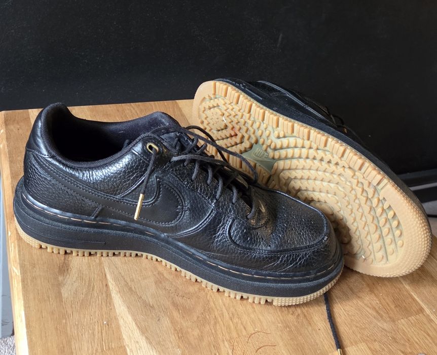 Nike Air Force 1 Luxe Black Gum 45