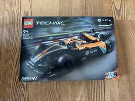 LEGO Technic 42169 NEOM McLaren Formula E Team