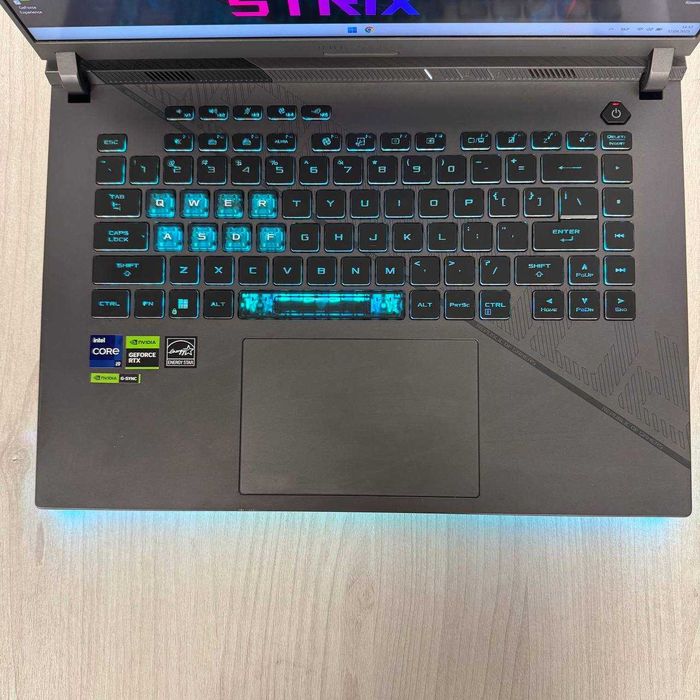 Asus ROG Strix G16 G614JIR 2K 240Hz i9-14900HX 16GB SSD 1TB RTX 4070
