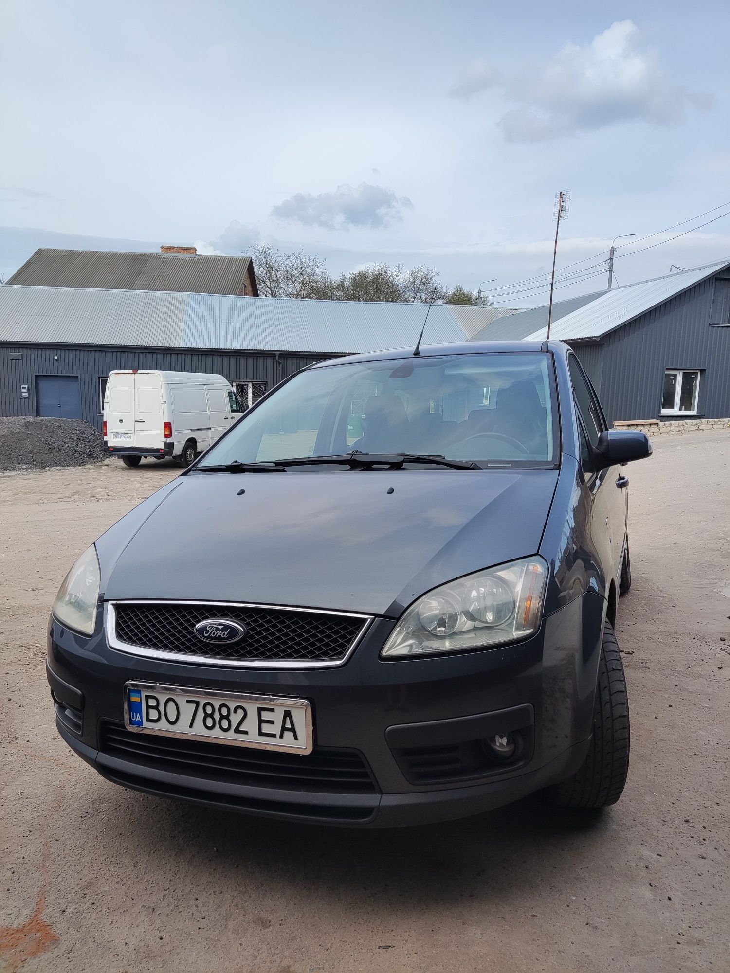 Ford Focus c-max Ghia 1.8 Бензин ГБО.