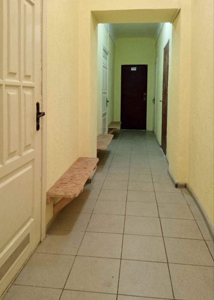 Продам приміщення 90м вул.Зоологічна 4а
