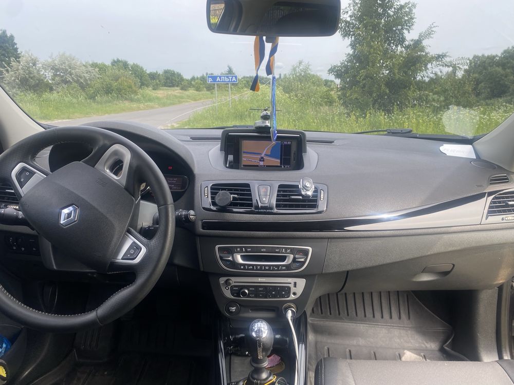 Продам Renault megane 3 BOSE