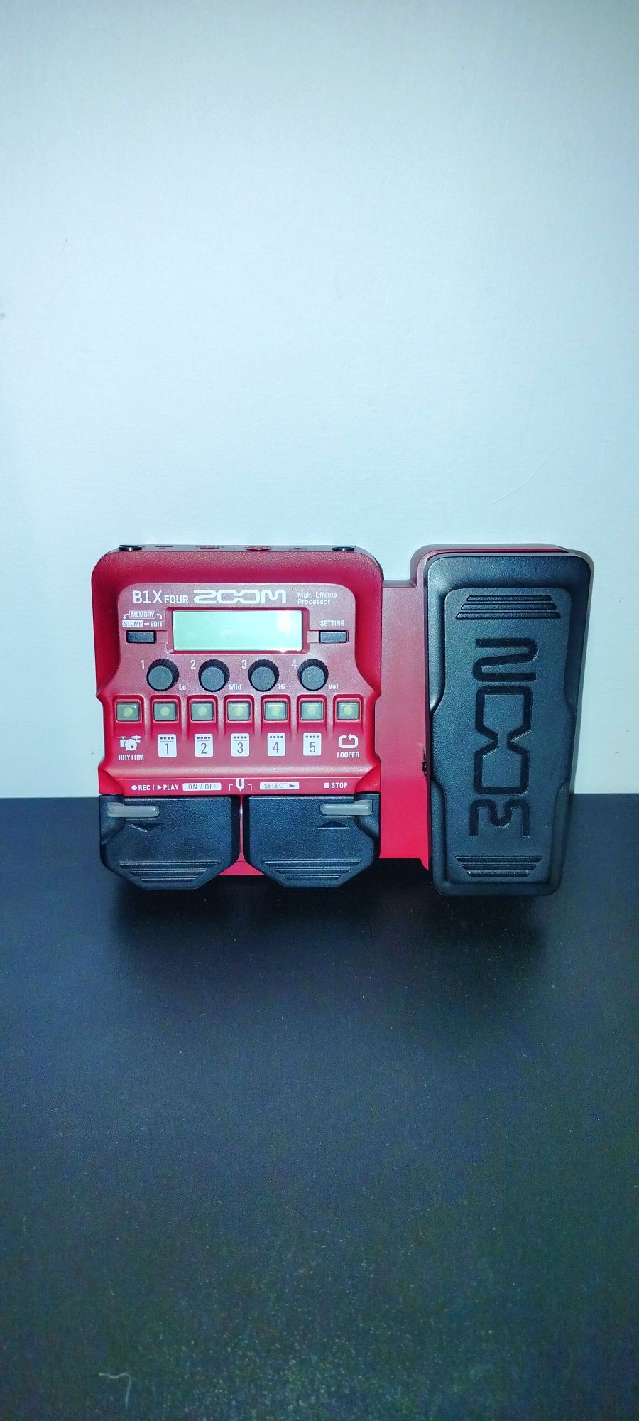 Multiefekt basowy ZOOM B1X FOUR