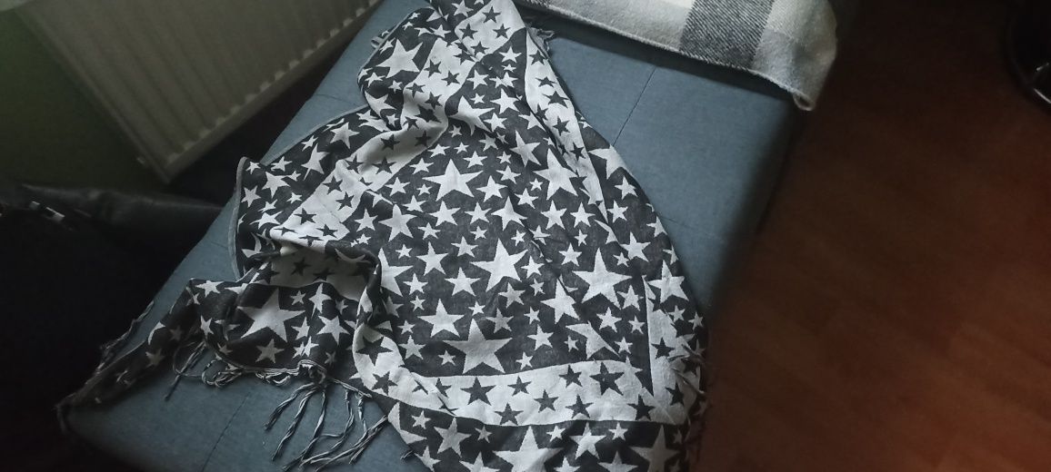 Chusta duża ładna