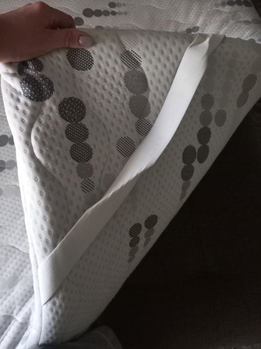 Продам топер на диван