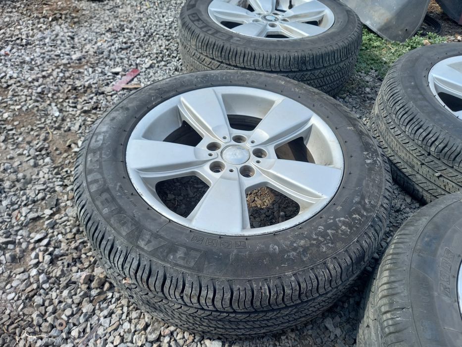 Диски r18 BMW с хорошей резиной