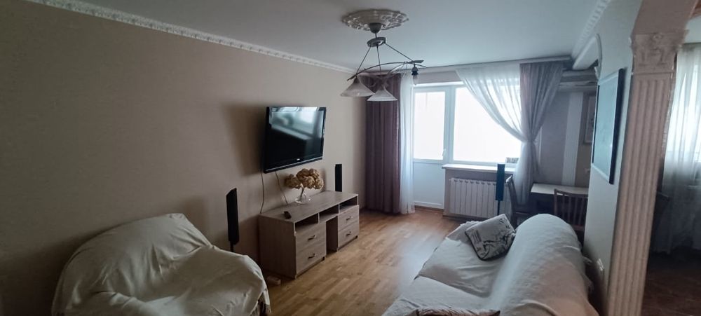 Продаю 3х комнатную квартиру. Бугский Бульвар