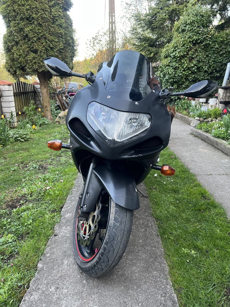 Motocykl Suzuki GSXR600