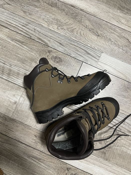 Трекінгові черевики Zamberlan