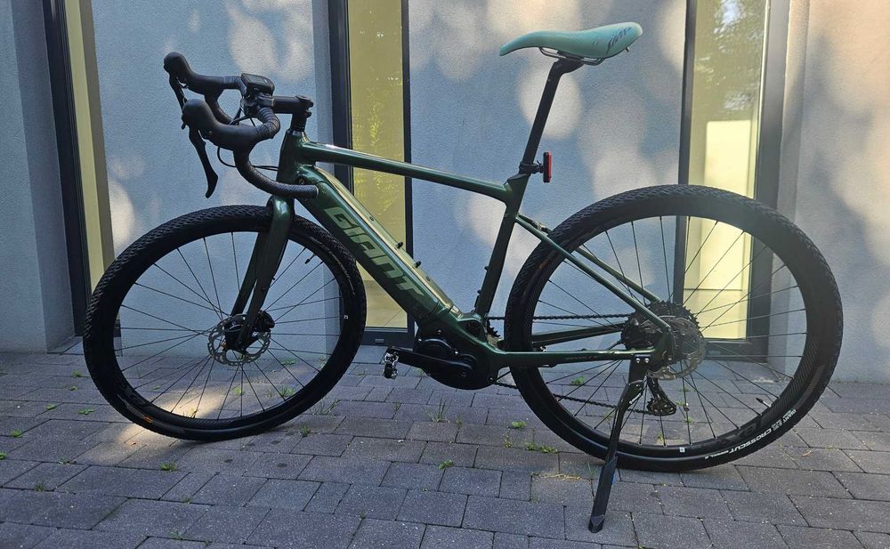Gravel Giant Revolt E+ Pro M elektryczny