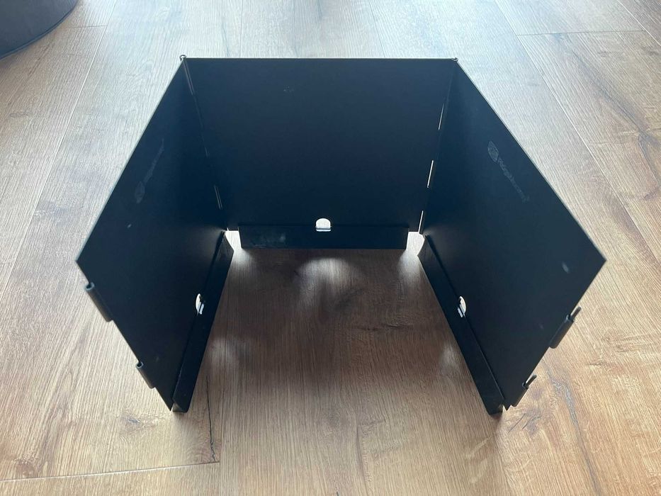 Osłona palnika kuchenki gazowej RidgeMonkey Quad Connect Windshield