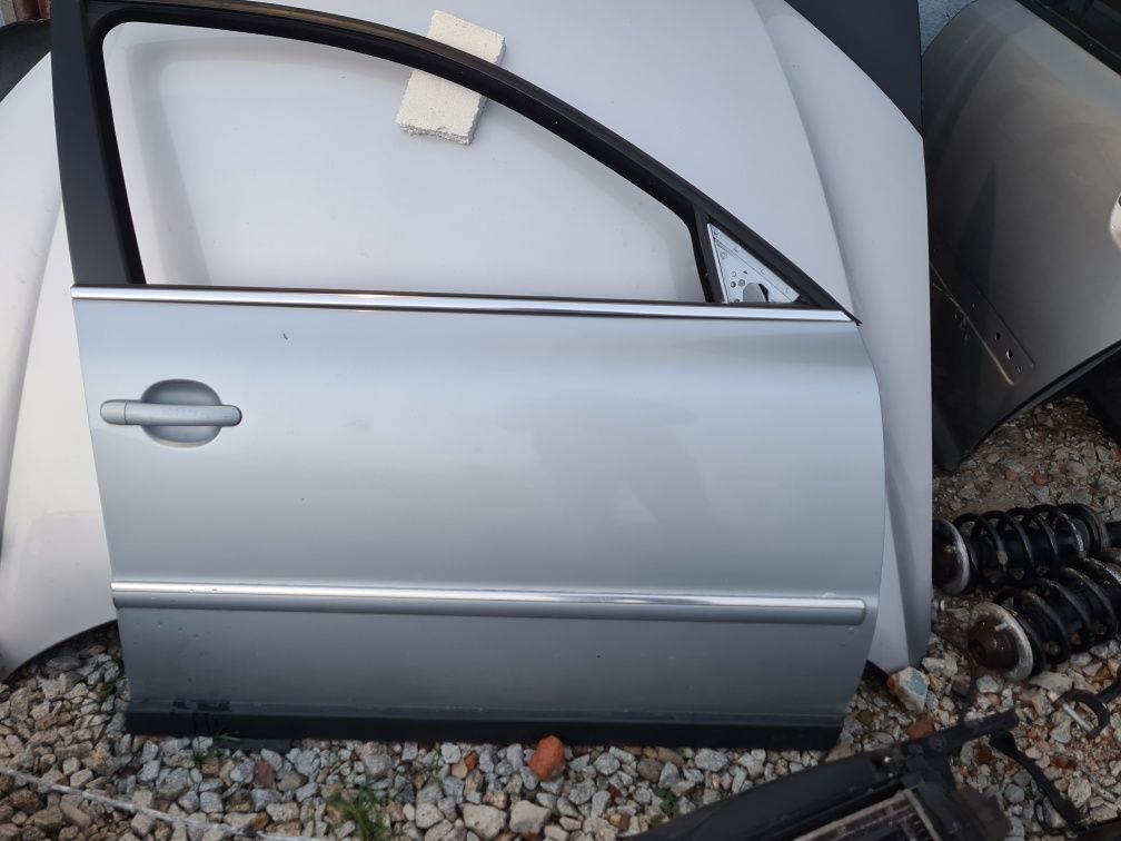 DRZWI prawe przód lewe tył lewy tylne VW Passat B5 FL kombi 2003r LB5S