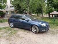 Продам чудове сімейне авто.