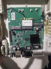 Mikrotik RouterBOARD M33G (RBM33G) — Роутер без Wi-Fi (плата)

M