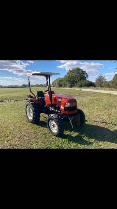 Traktor - Ciągnik sadownik  4WD