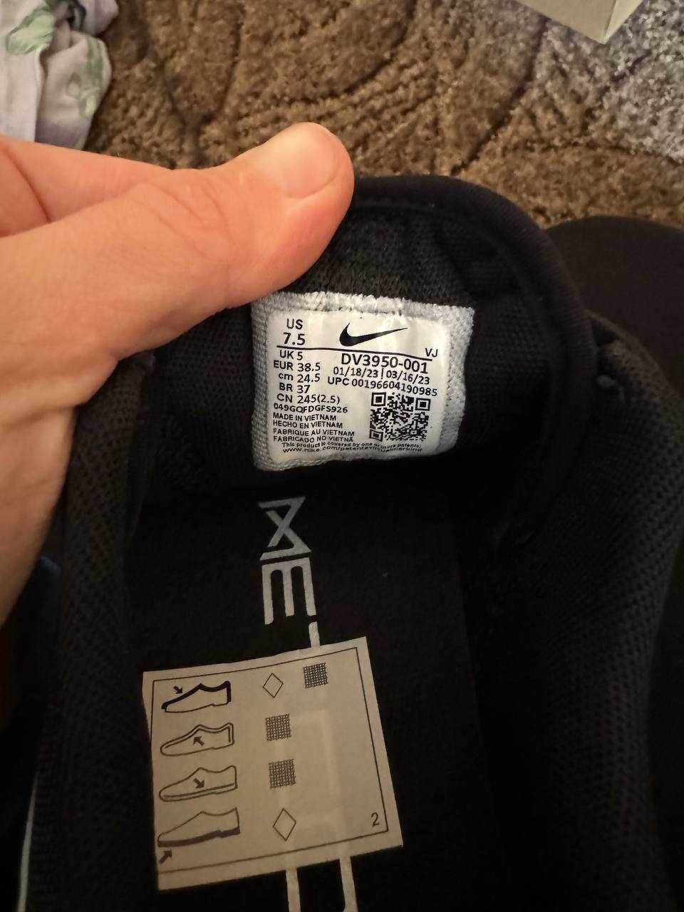 оригінал Nike(38.5 розмір) FREE METCON