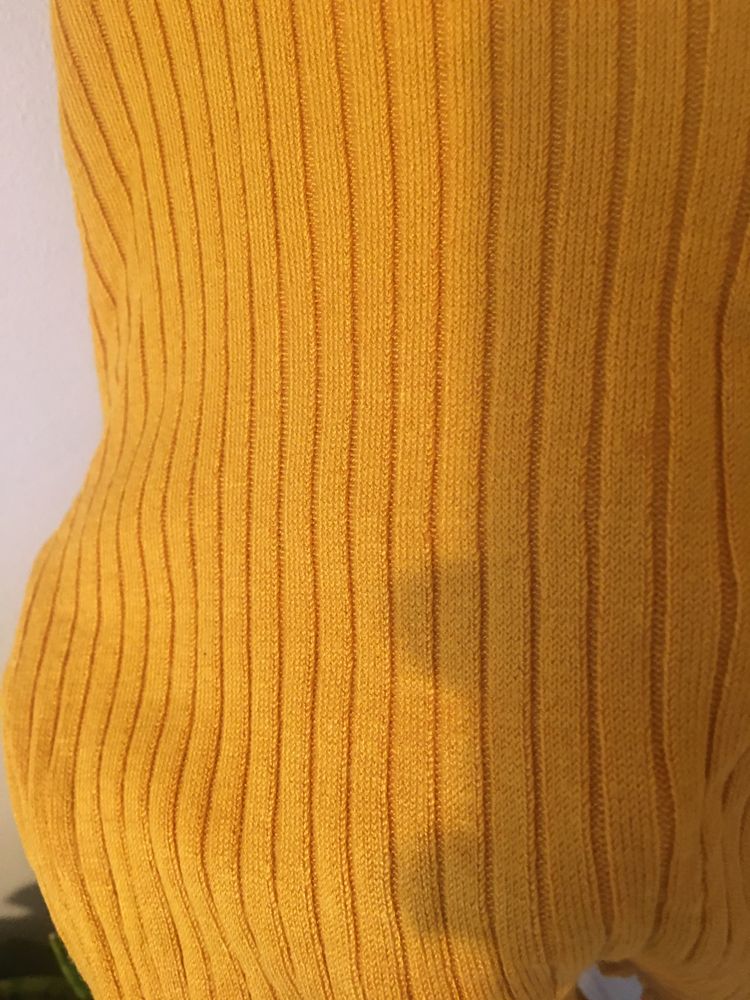 Sweterek pół golf kolor żółty, musztardowy