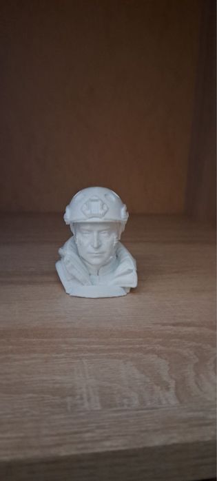 бюст Зеленского