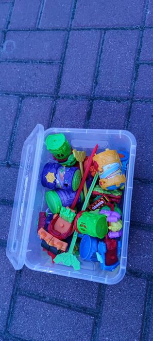 Zinksy komplety różne i zinksowoz złoczyńców