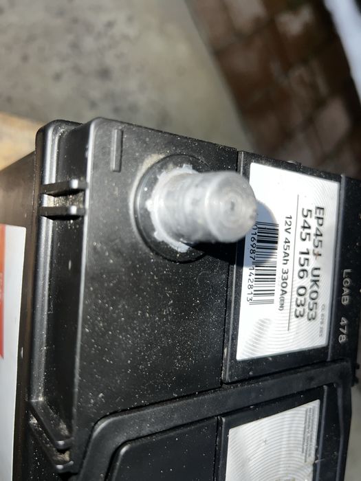 Акумулятор вузький високий