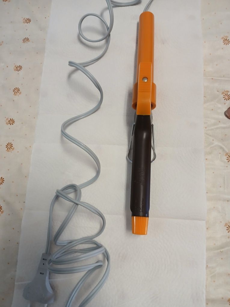 Alisador de Cabelo Não Usado