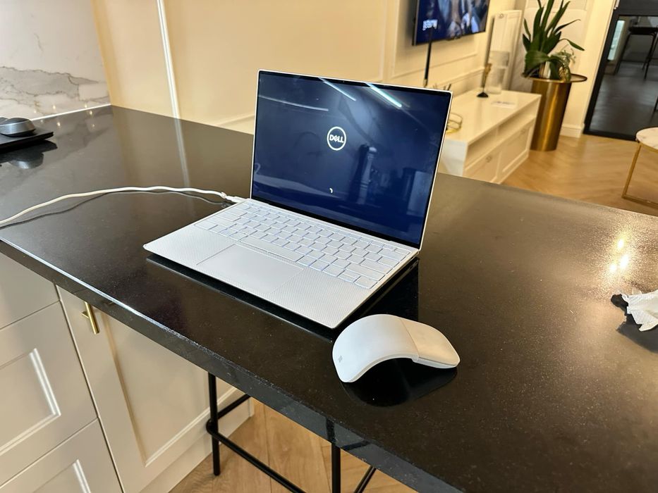 Laptop 2w1 dell XPS 13