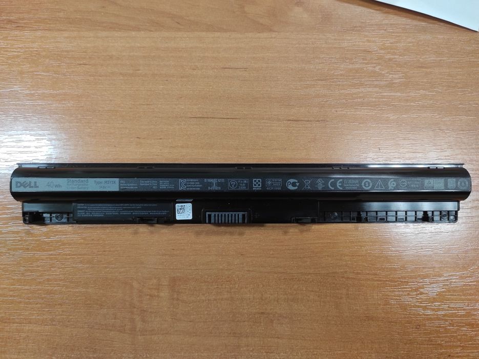 Оригінальна батарея для ноутбука DELL M5Y1K