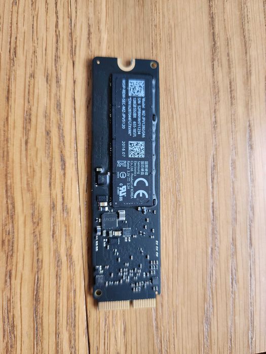 Samsung 128GB SSD for Apple MacBook (MZ-JPV128S/0A6) pCie nVme