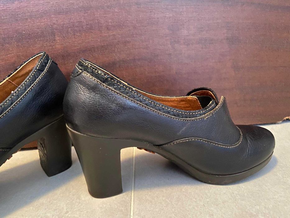 Sapatos pretos - Art