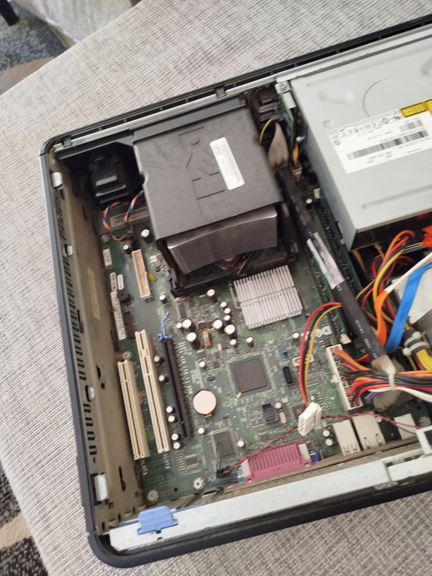 Komputer stacjonarny Dell OptiPlex 755